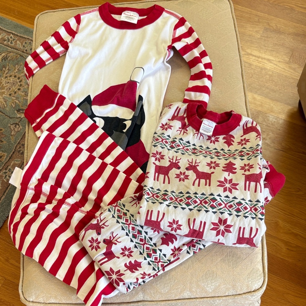 Hanna Anderson pajamas, size 8. Bundle of 2 pairs.